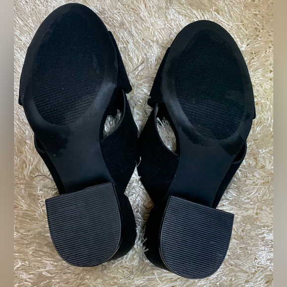 APT. 9 “Defined Comfort” Mule Sandal - Picture 5 of 6